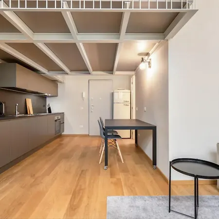 公寓 Modern Loft In Porta Venezia - Hosted By Sweetstay 米兰